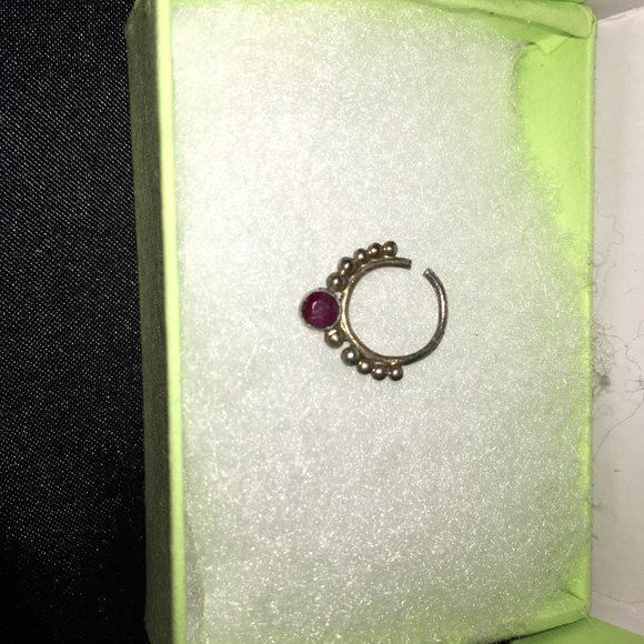 Sterling Silver Septum ring with amethyst jewel - Picture 3 of 5